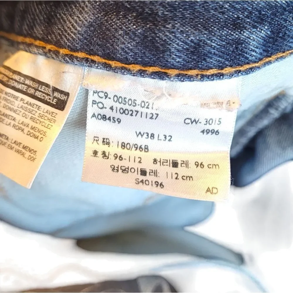 Levi's Dark Wash Regular Fit Straight Leg 505 Jeans Size 38x32